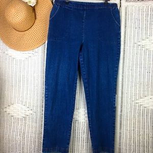 Croft and Barrow High Rise Elastic Waist Stretch Jeans